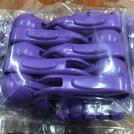 Squeezy Scooper Fine Motor Tool